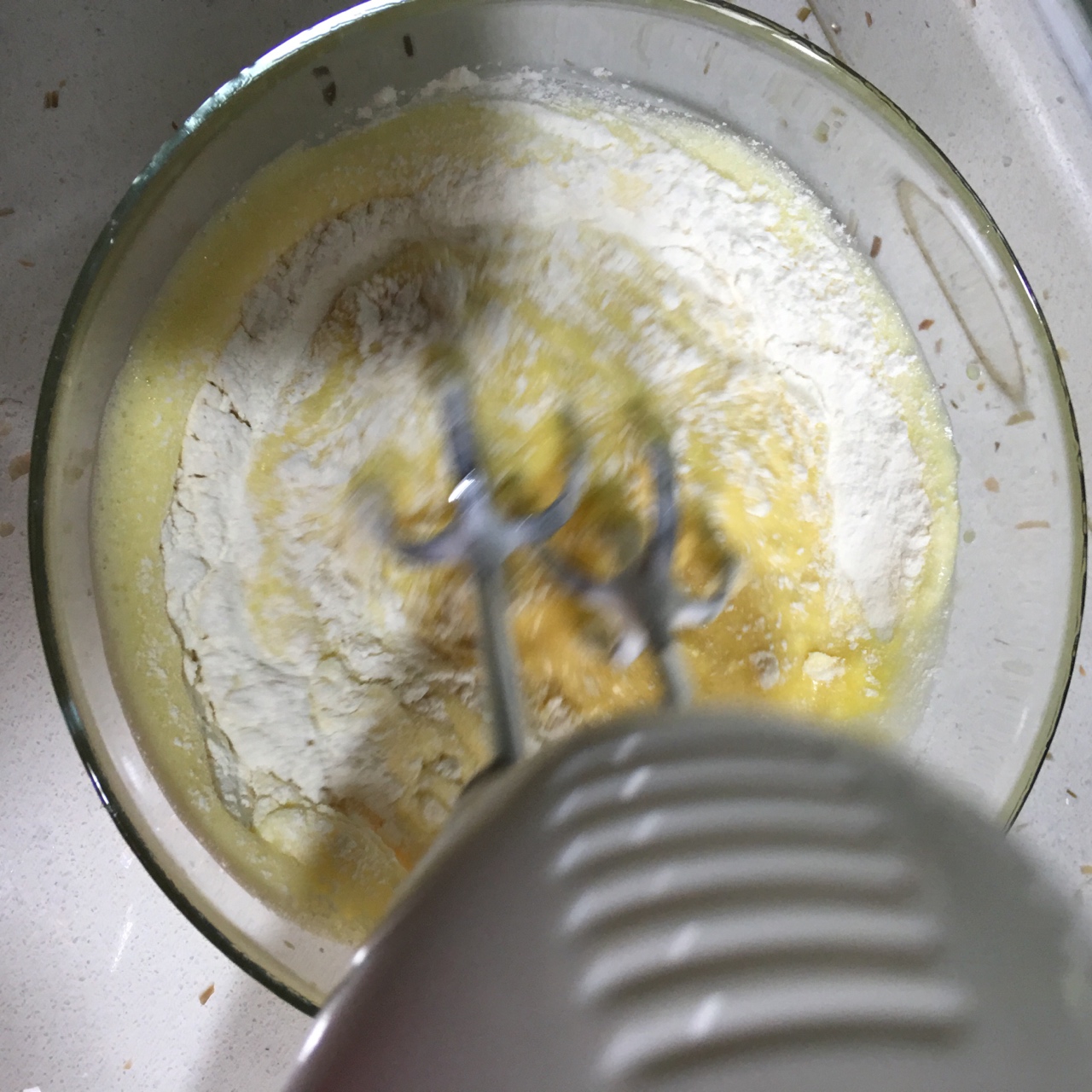 烘焙我只用樂葵，薩瓦林戚風蛋糕的做法 步骤16