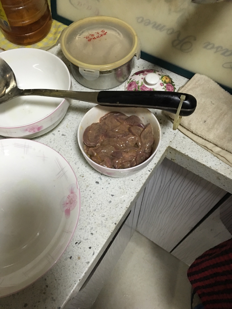 萵苣炒豬肝的做法 步骤3