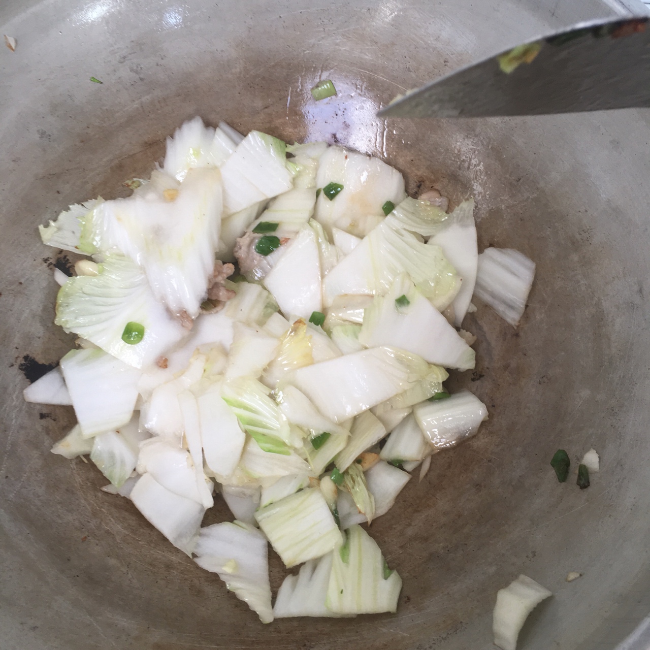 香菇白菜炖豆腐的做法 步骤4