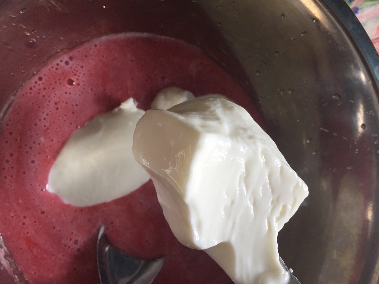 奧利奧草莓酸奶慕斯（魚膠版）的做法 步骤5