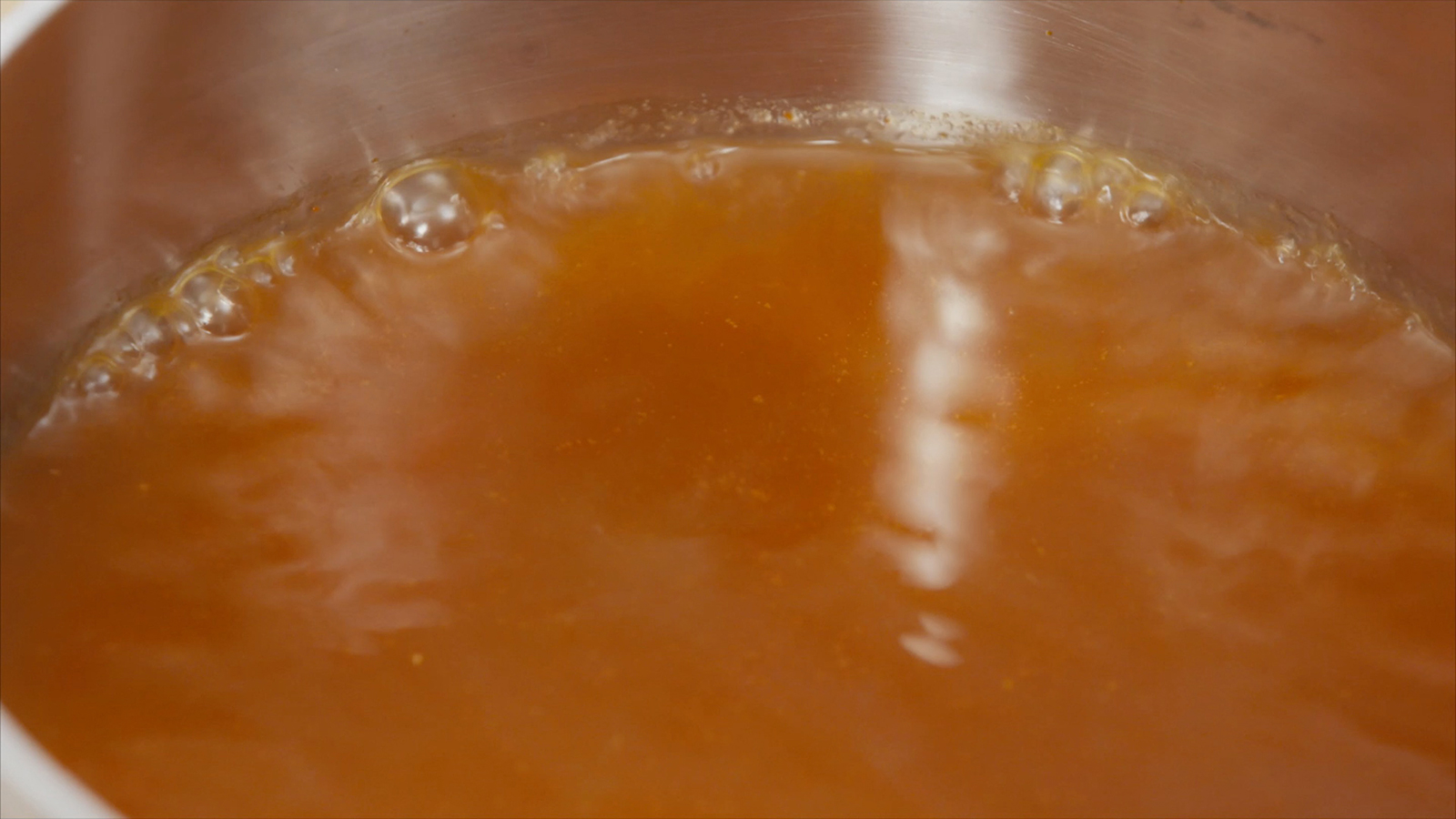 龍蝦濃湯與香煎蝦段，鮮美不浪費的做法 步骤6
