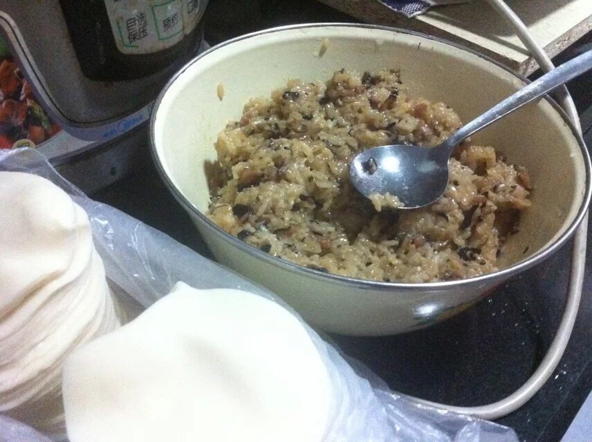 好吃的糯米燒麥的做法 步骤5