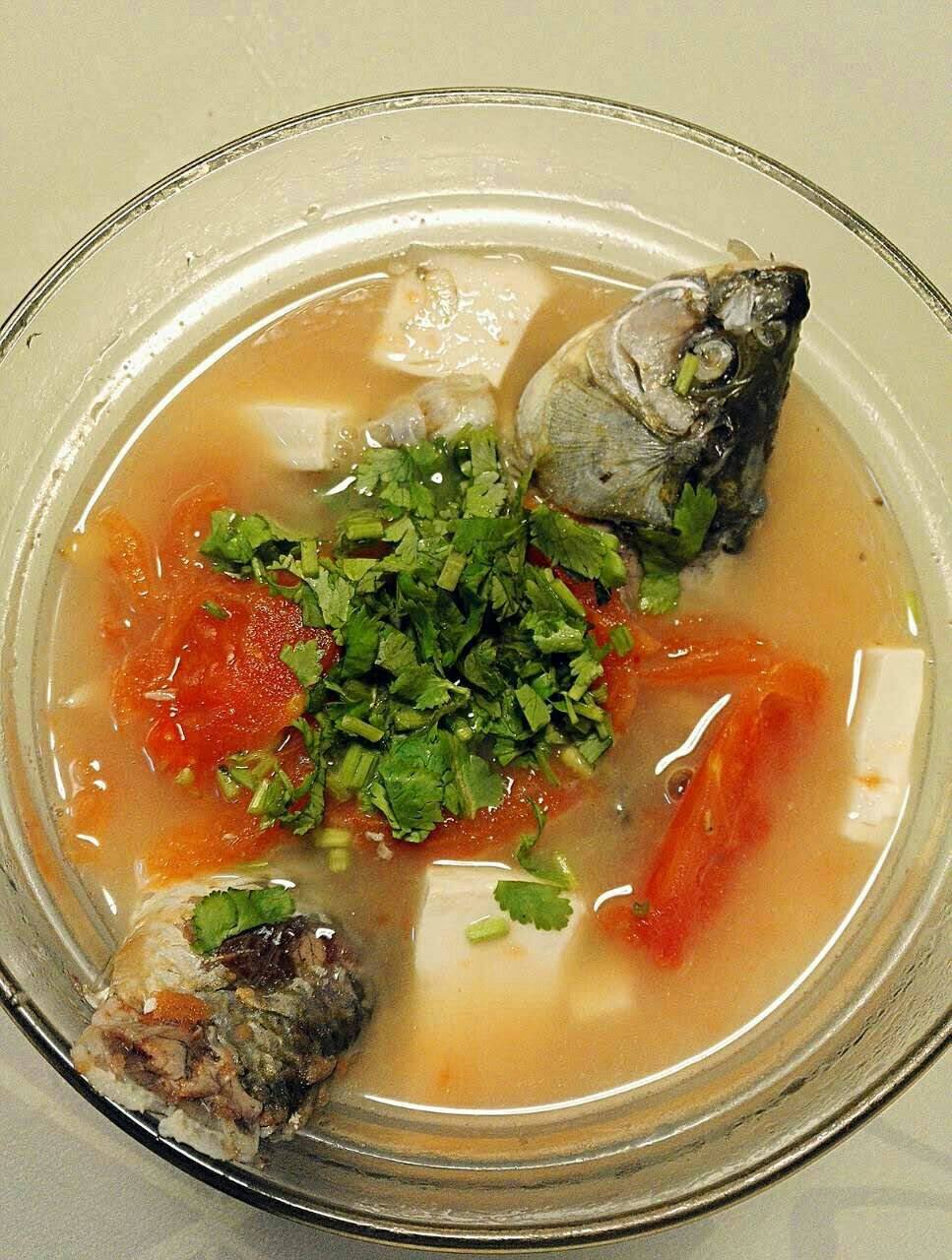 番茄鯽魚豆腐湯的做法 步骤5
