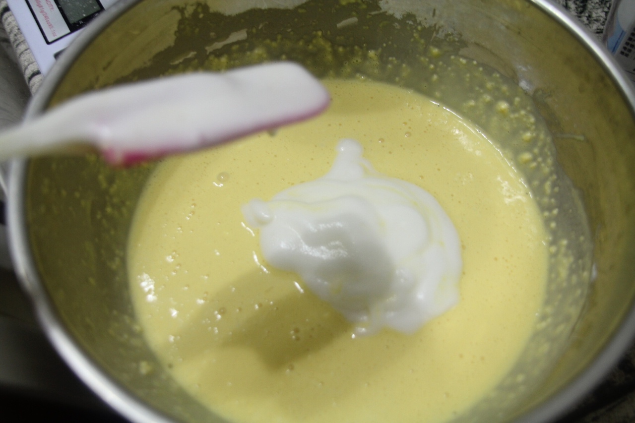 軟軟的蜂蜜淡奶油蛋糕的做法 步骤10