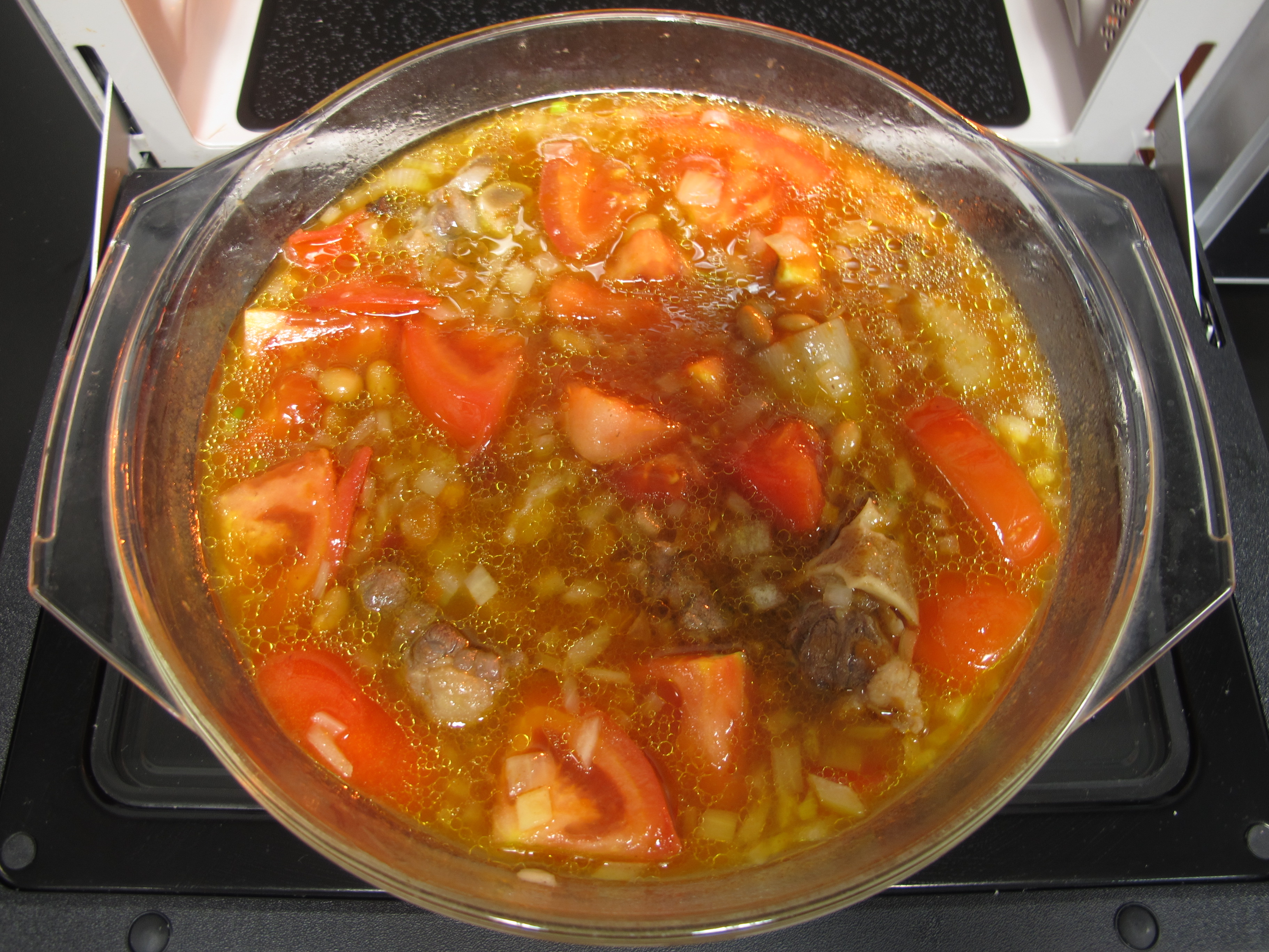 冬季來一碗暖暖的番茄黃豆燜牛尾的做法 步骤3