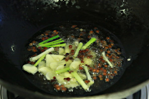 熱死都要愛︰小肥羊火鍋烤魚的做法 步骤9