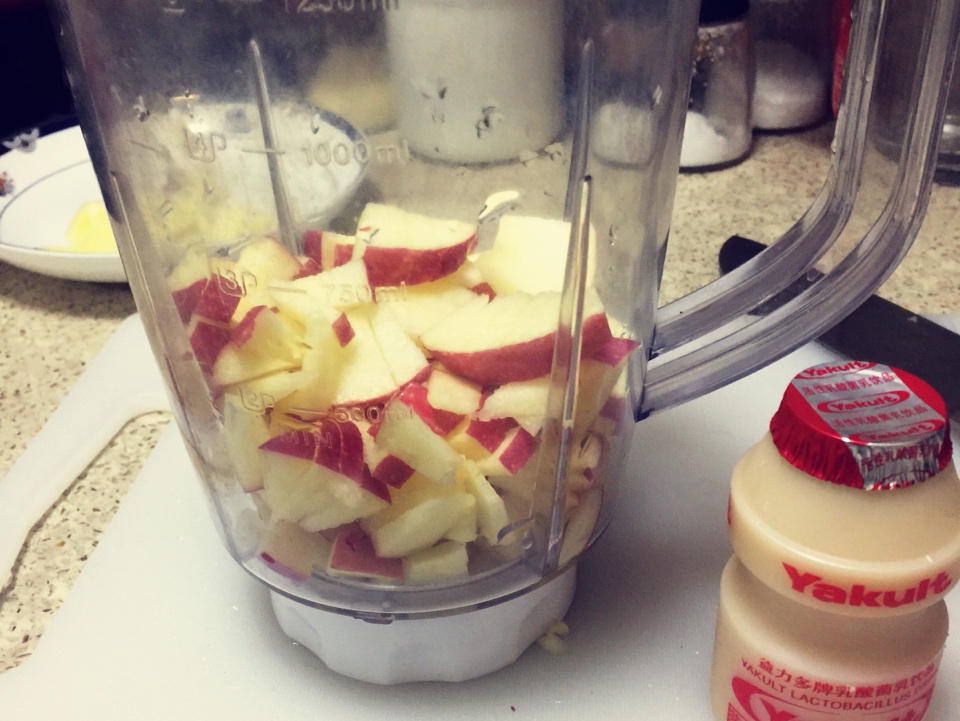 蘋果益力多（酸奶優酸乳通用）的做法 步骤2