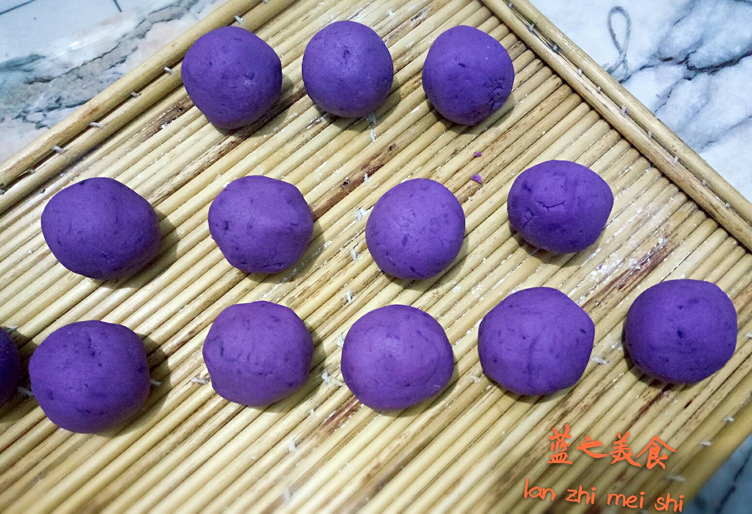 椰蓉紫薯乳酪球的做法 步骤4