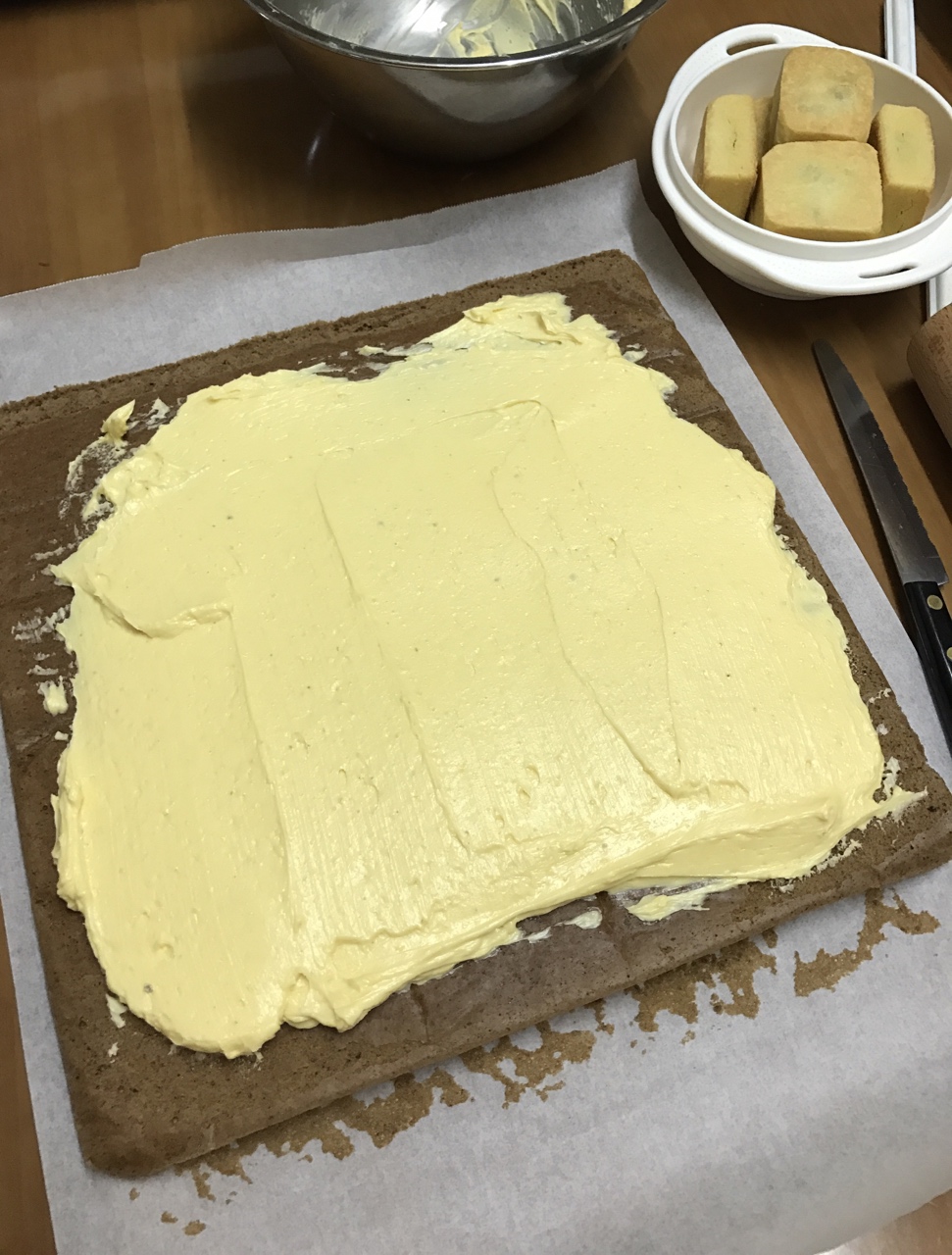 有鹽黃油巧克力蛋糕卷的做法 步骤2
