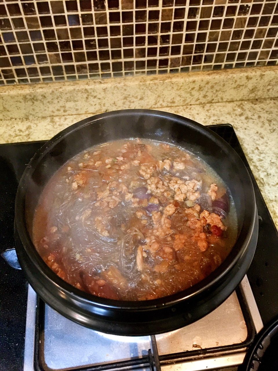 茄子肉末粉絲煲的做法 步骤5