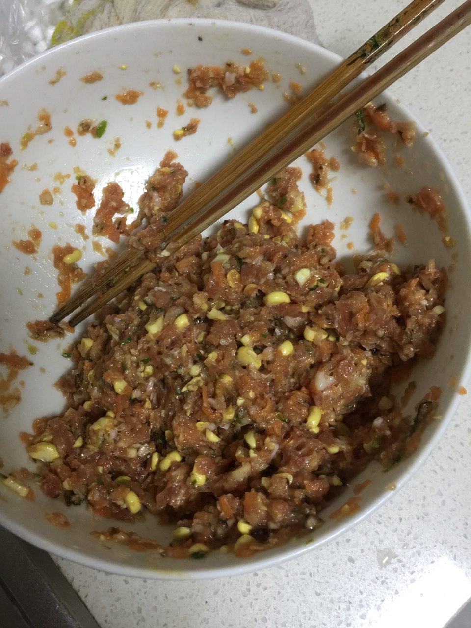 營養玉米胡蘿卜香菇肉蒸餃+南瓜圓子粥的做法 步骤2