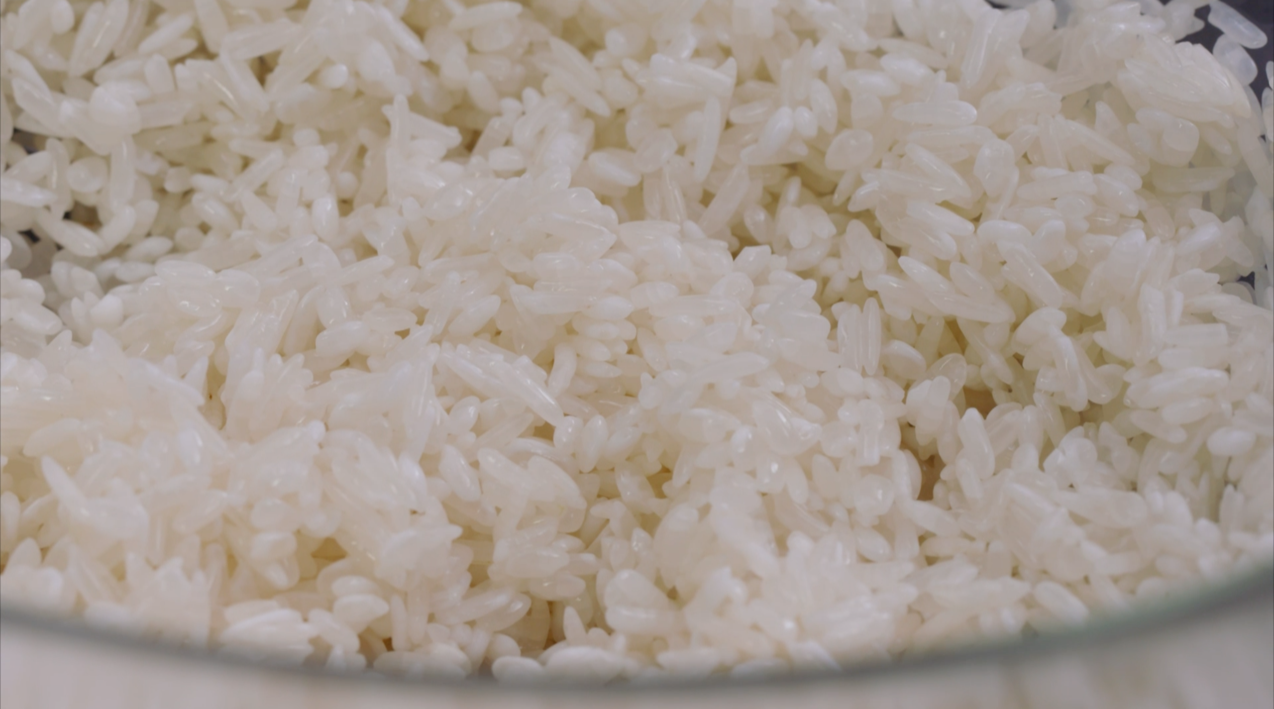 皮蛋瘦肉粥，兩種米讓它綿滑濃香的做法 步骤1