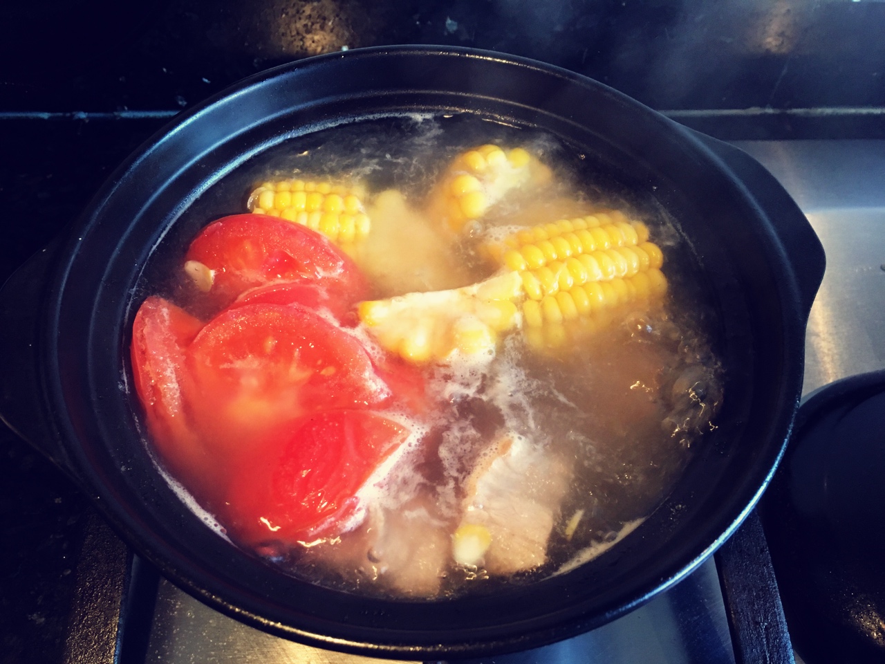 高顏值低難度超好喝︰排骨玉米湯的做法 步骤4