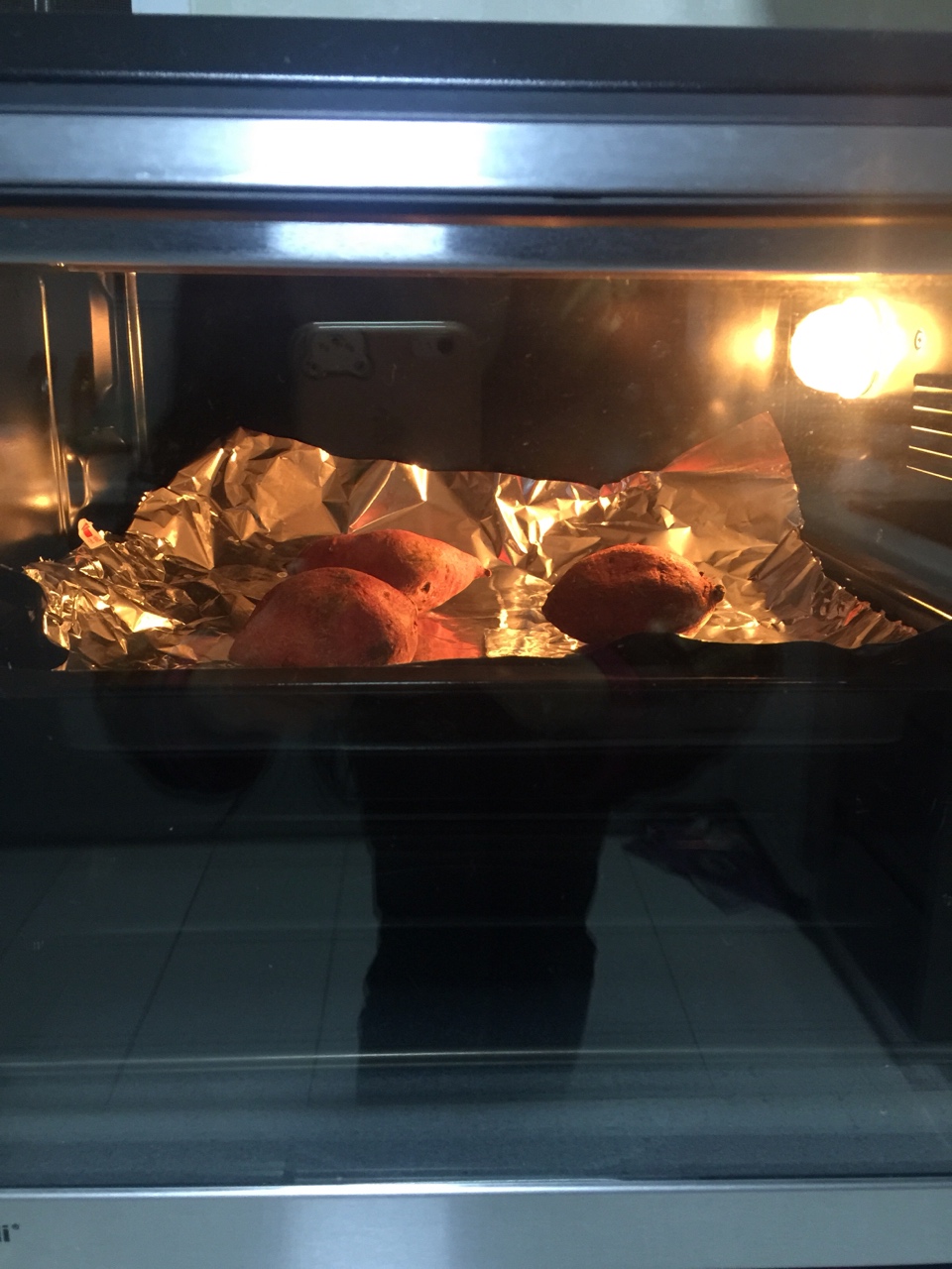 烤紅薯烤箱版的做法 步骤3