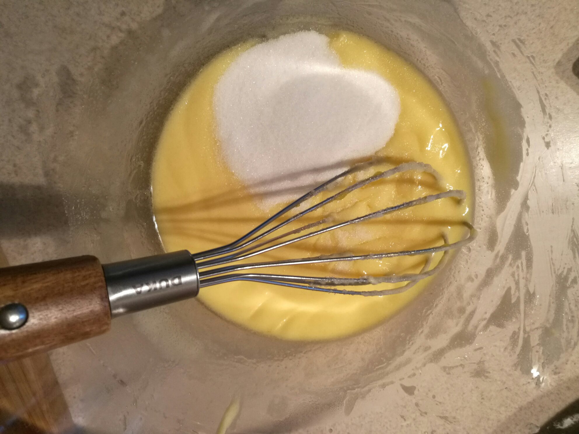 玉米粉蛋黃餅干的做法 步骤2