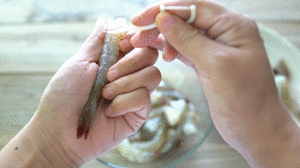 香酥椒鹽炸蝦的做法 步骤1