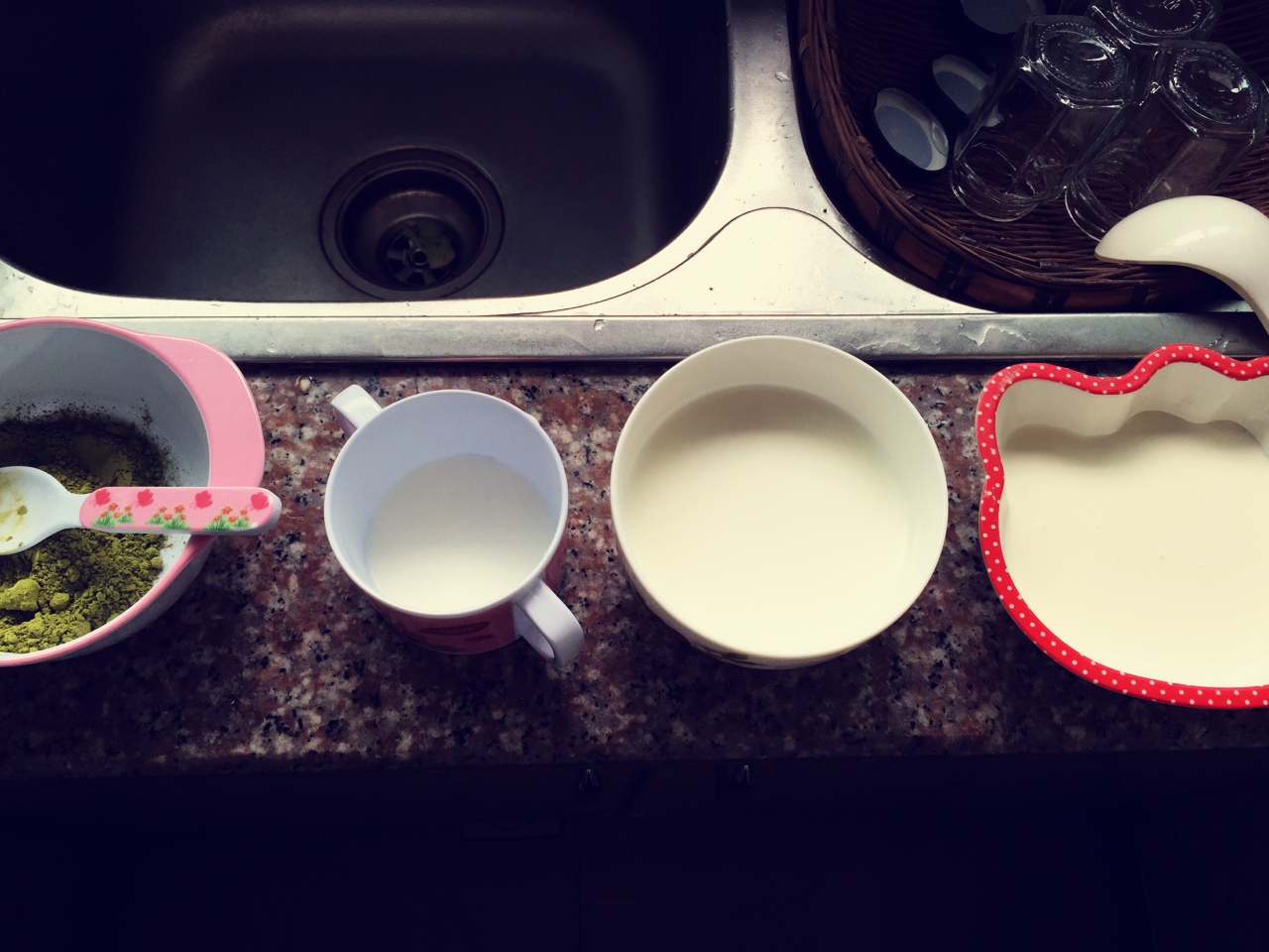 抹茶牛奶醬的做法 步骤1