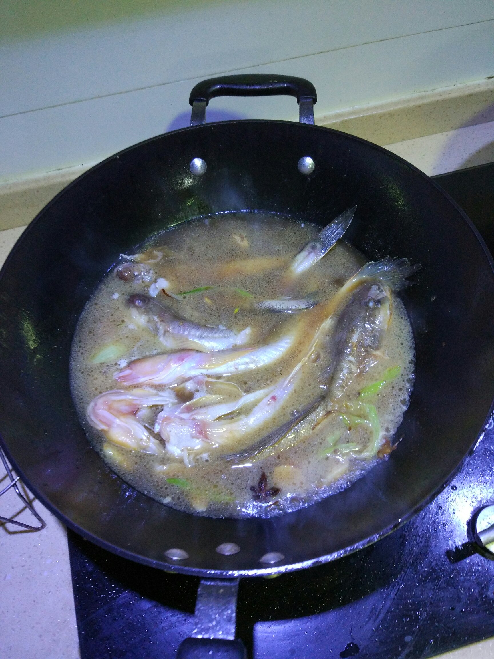 紅燒辮子魚的做法 步骤3