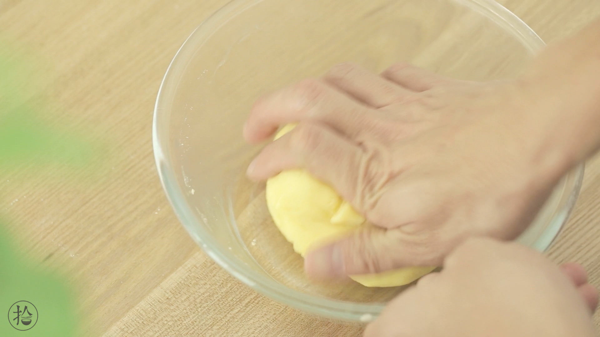 蛋黃奶豆的做法 步骤5