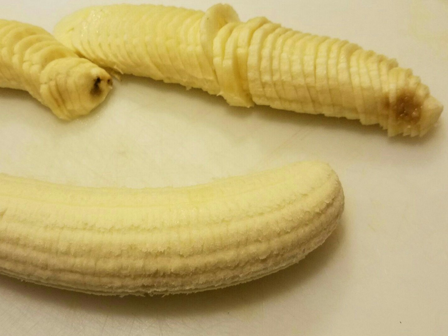 超健康低卡小零食☆木糖醇香脆香蕉干胡蘿卜干banana&carrot crisps的做法 步骤1