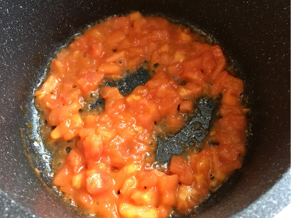 5分鐘快手早餐--西紅柿蛋花疙瘩湯（黏稠版）的做法 步骤4