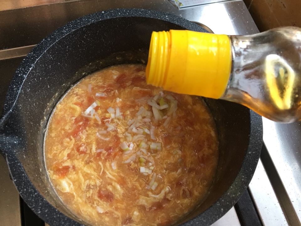 5分鐘快手早餐--西紅柿蛋花疙瘩湯（黏稠版）的做法 步骤9