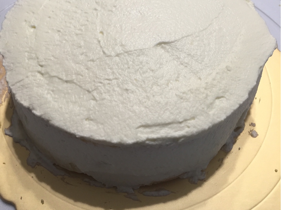 6寸生日蛋糕新手上路簡易版包括戚風蛋糕胚制作過程的做法 步骤13