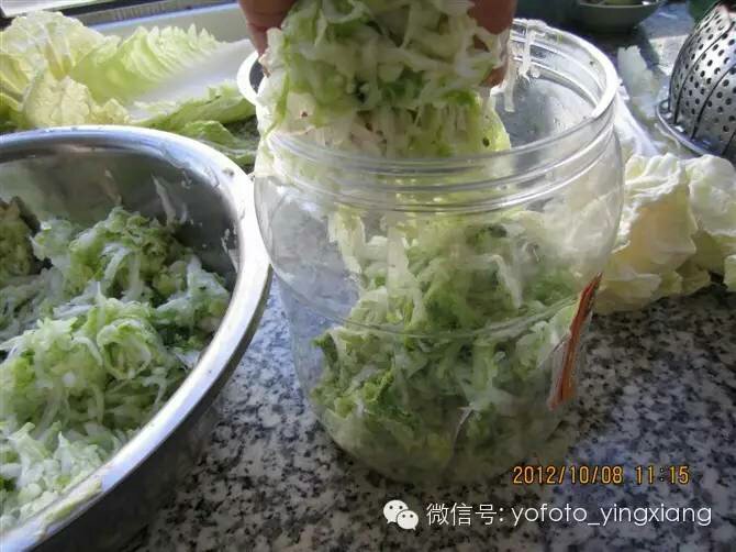 瓶腌酸菜(摘自微信)的做法 步骤10