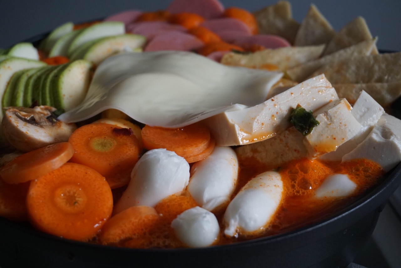 超簡單快手的韓式泡菜鍋的做法 步骤7