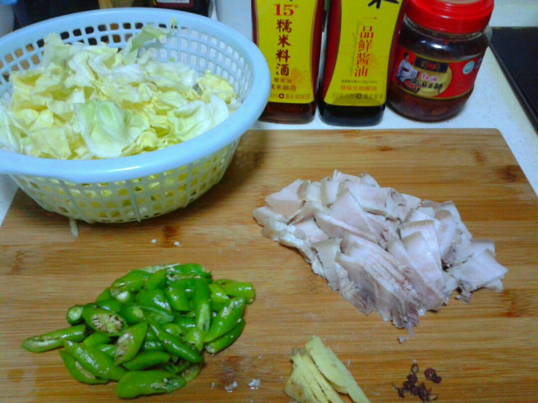 簡易版改良 回鍋肉的做法 步骤1