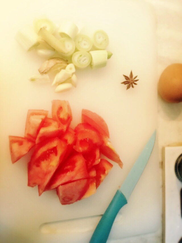 西紅柿雞蛋面的做法 步骤2