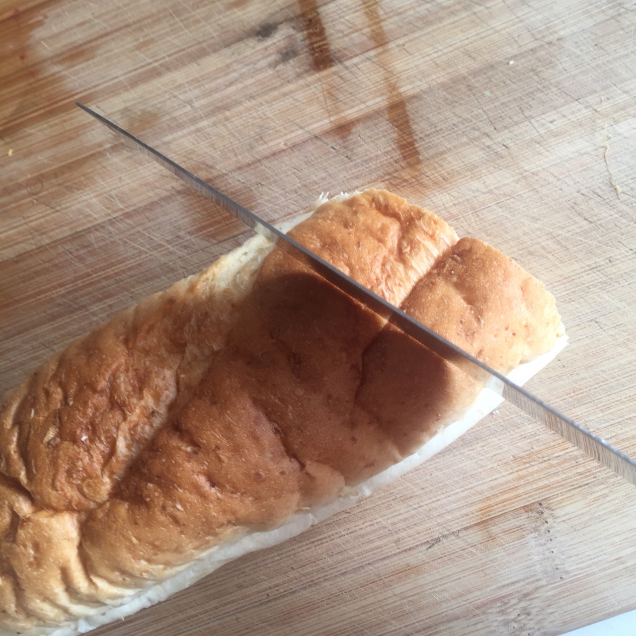 喂飽小怪物速成班－香蒜面包的做法 步骤1
