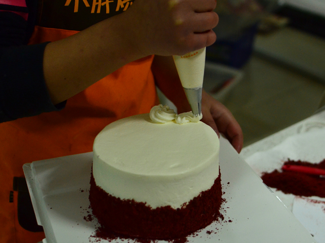 紅絲絨蛋糕的做法 步骤36