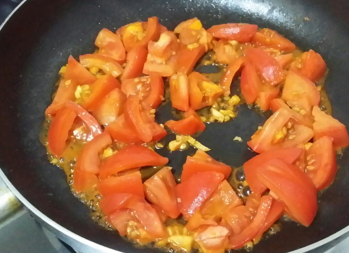 超下飯--牛肉炒番茄的做法 步骤5