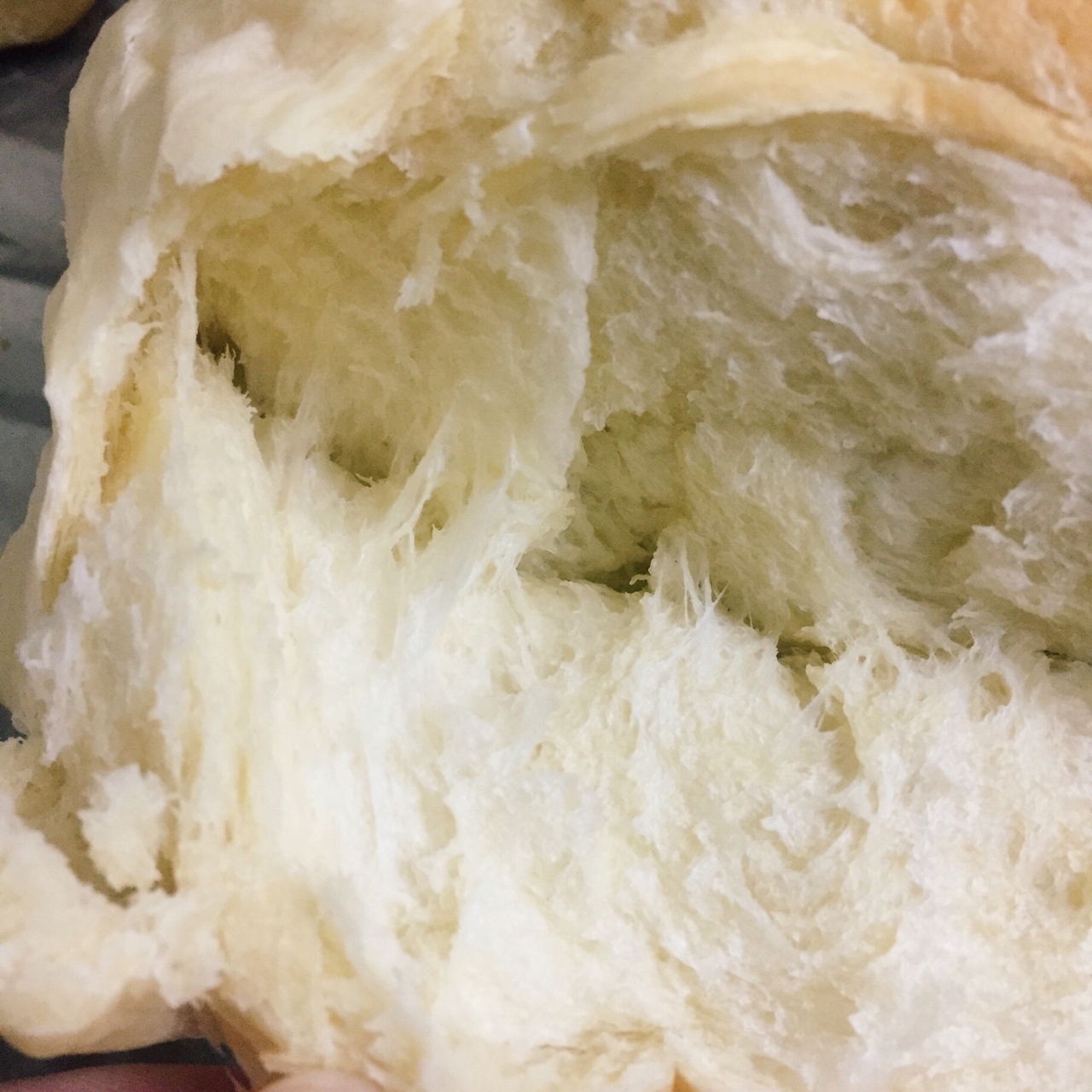 記第一個拉絲成功的面包（面包機剪刀法出手套膜）的做法 步骤8