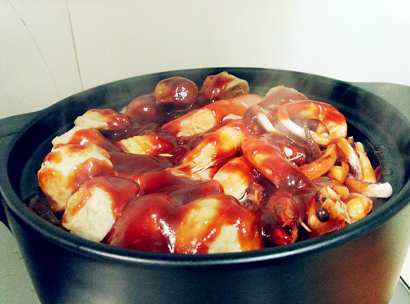 醬燜雞翅海鮮鍋的做法 步骤9