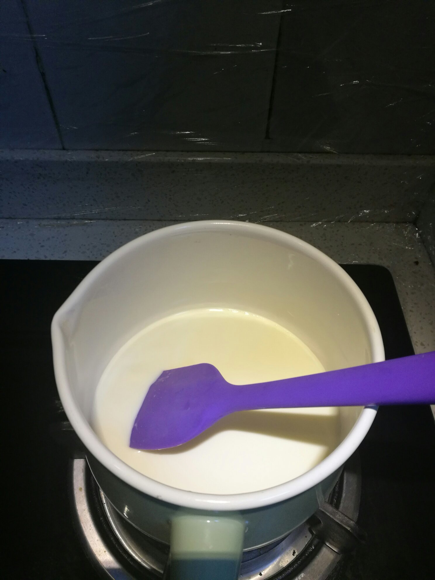 椰絲牛奶小方的做法 步骤2