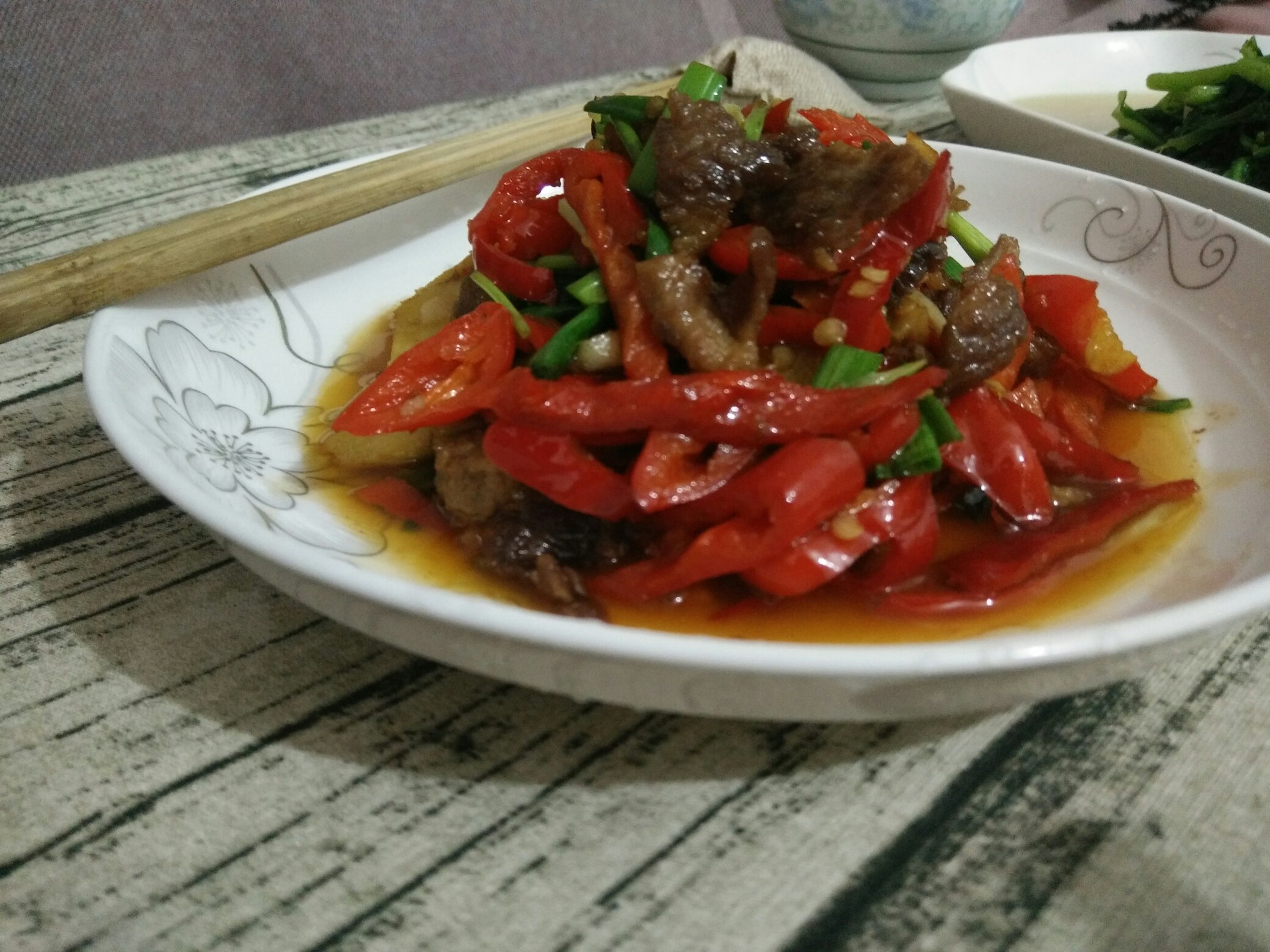 辣椒炒肉的做法 步骤4