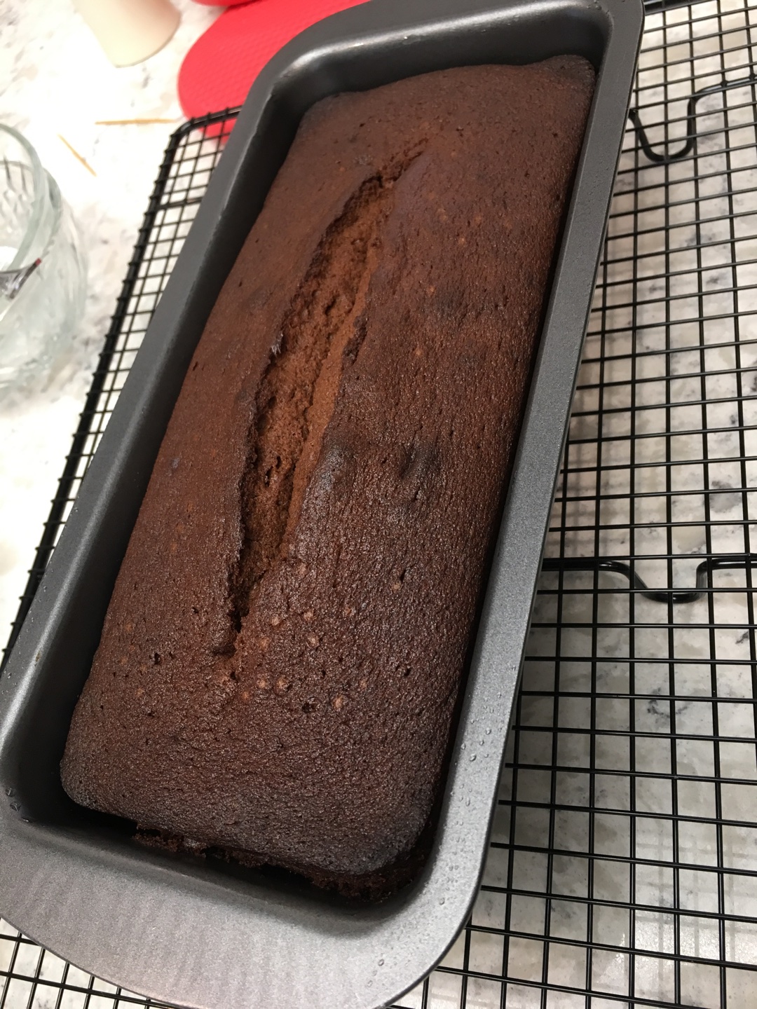 Chocolate pound cake 巧克力磅蛋糕的做法 步骤1