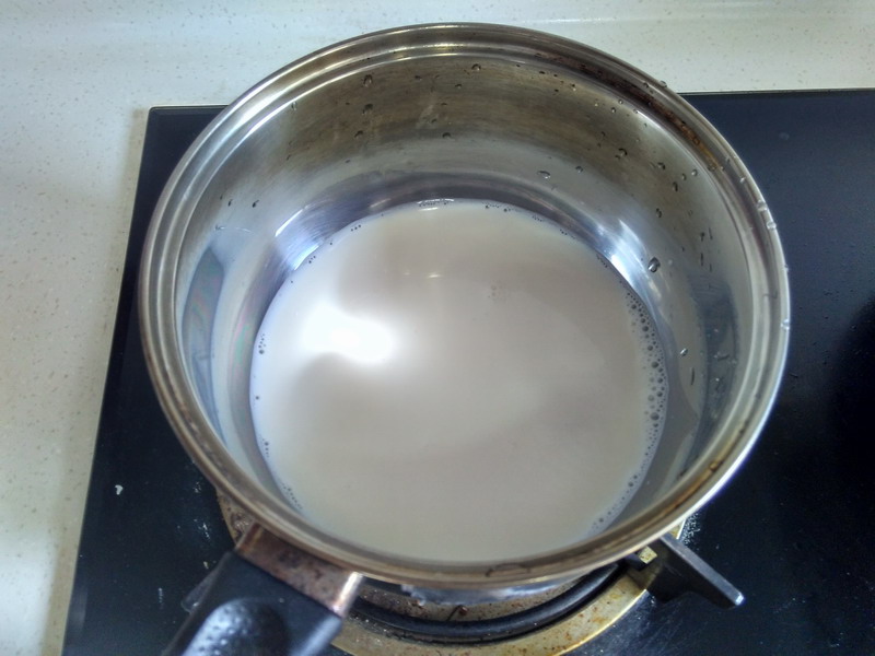 椰奶布丁的做法 步骤2