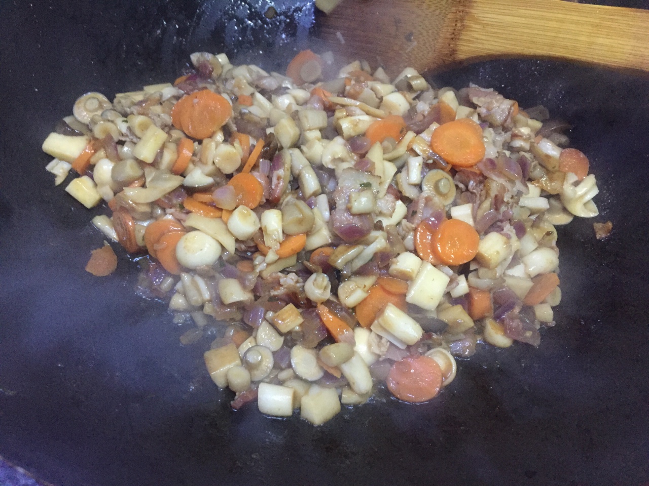 培根菌菇醬香飯的做法 步骤9
