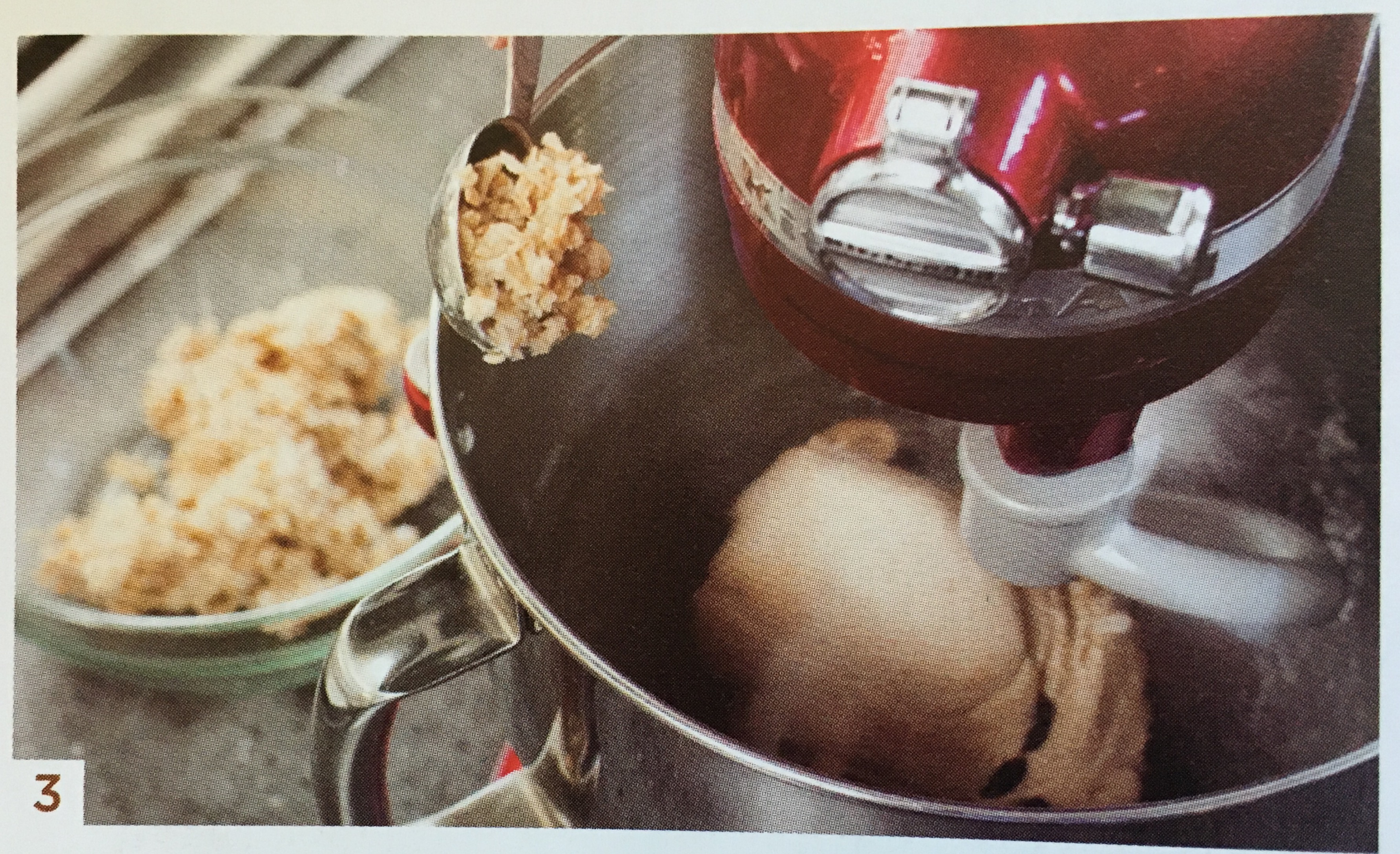 它就是一片固體燕麥粥 --- 燕麥葡萄干面包的做法 步骤3