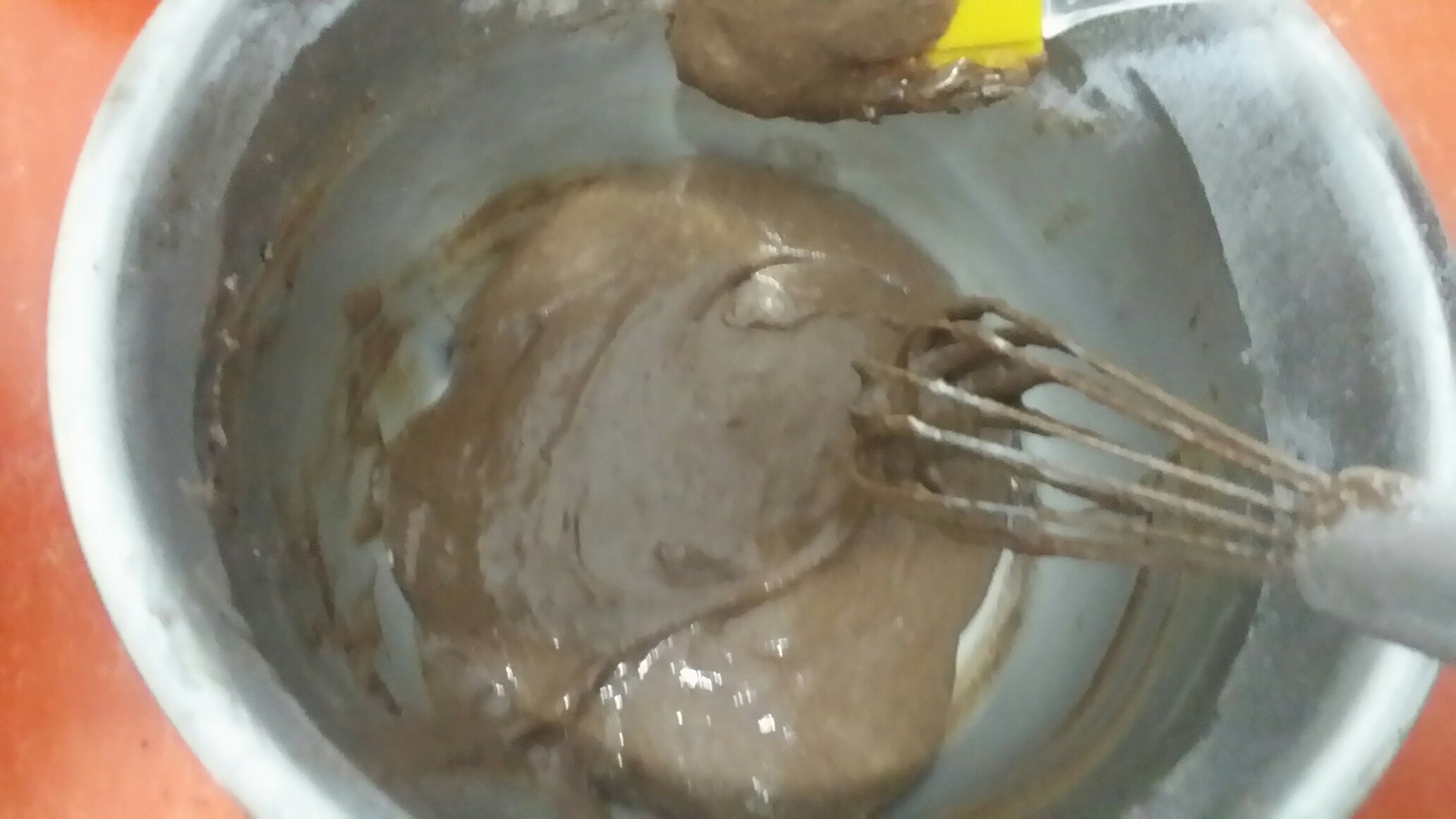 巧克力戚風蛋糕的做法 步骤6