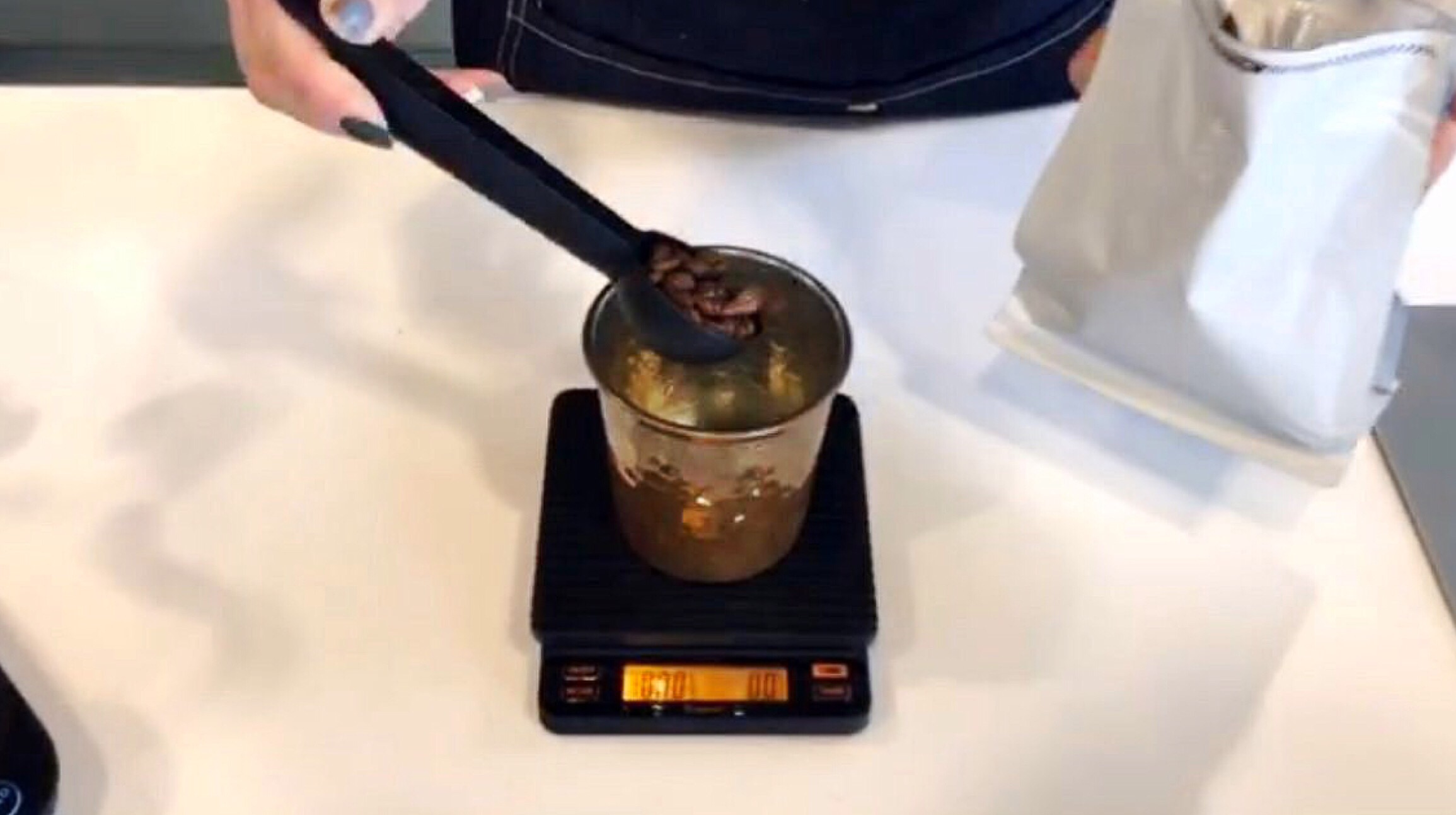 金杯技師的咖啡手沖教程的做法 步骤4