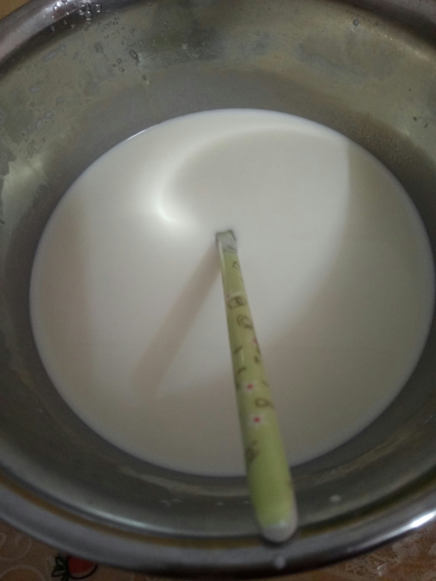 牛奶布丁的做法 步骤1