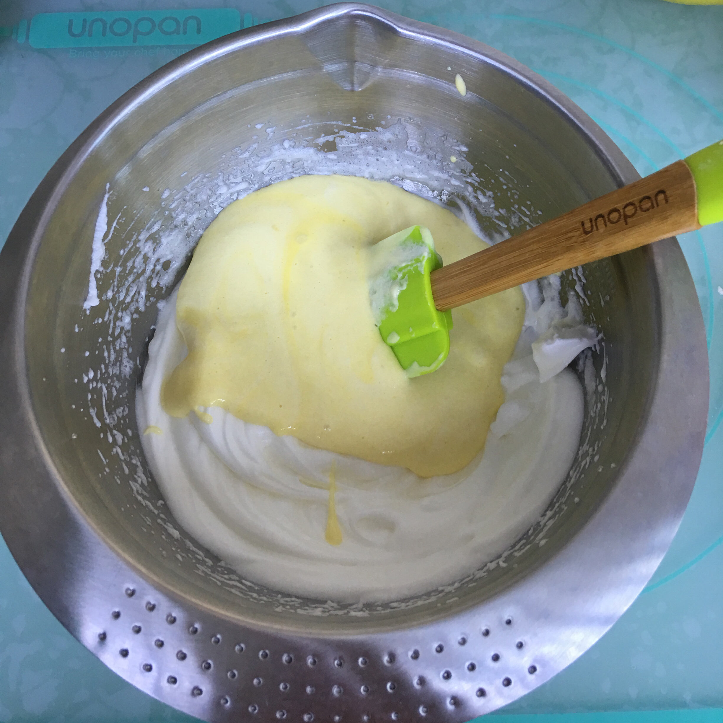 奧利奧奶油蛋糕卷的做法 步骤7