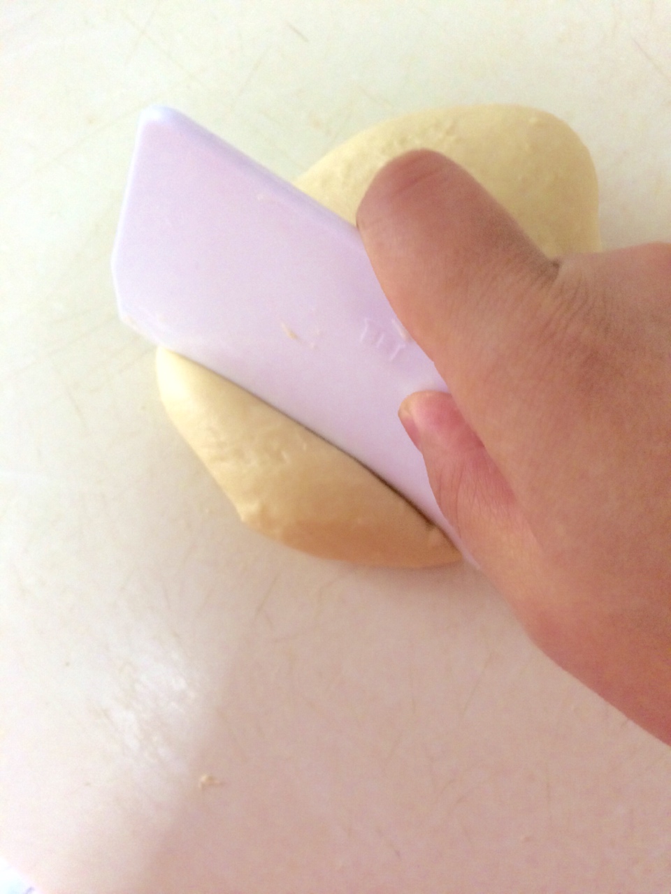 手工出膜，一式兩種面包的做法 步骤4