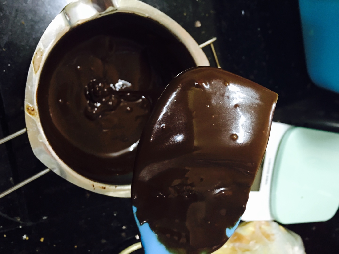 最好吃的巧克力醬（甘納許）的做法 步骤2