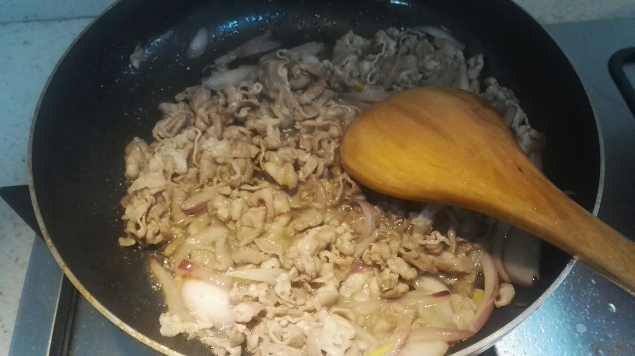 新疆炒烤羊肉的做法 步骤3