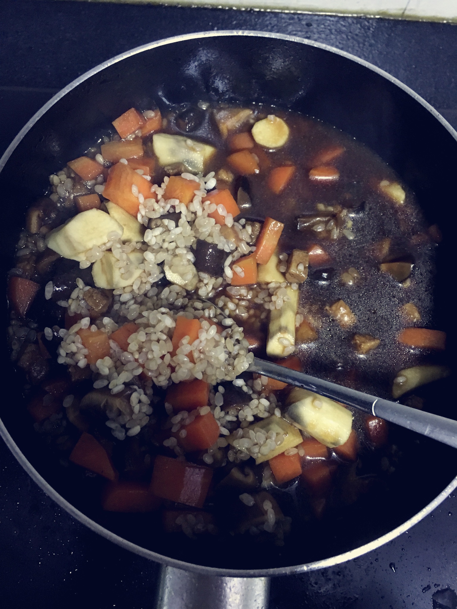 香菇土豆飯（電飯鍋&湯鍋版）的做法 步骤4